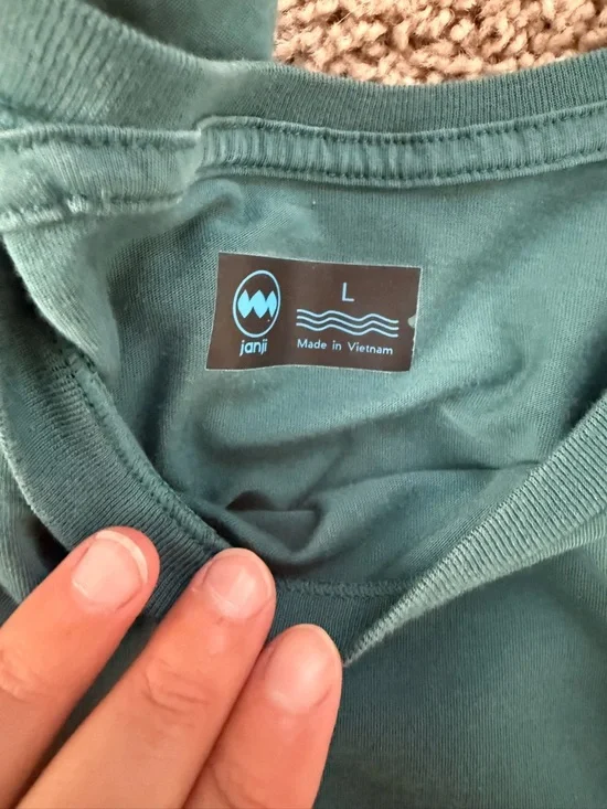 Janji Women’s Large Circa Daily Teal Long-Sleeve Tee with Pink Graphic - Picture 3 of 3